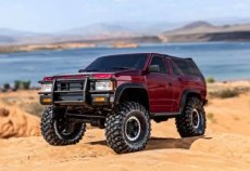 (TRX110056-4RED) Traxxas TRX-4 Nissan Pathfinder Crawler Clipless Red